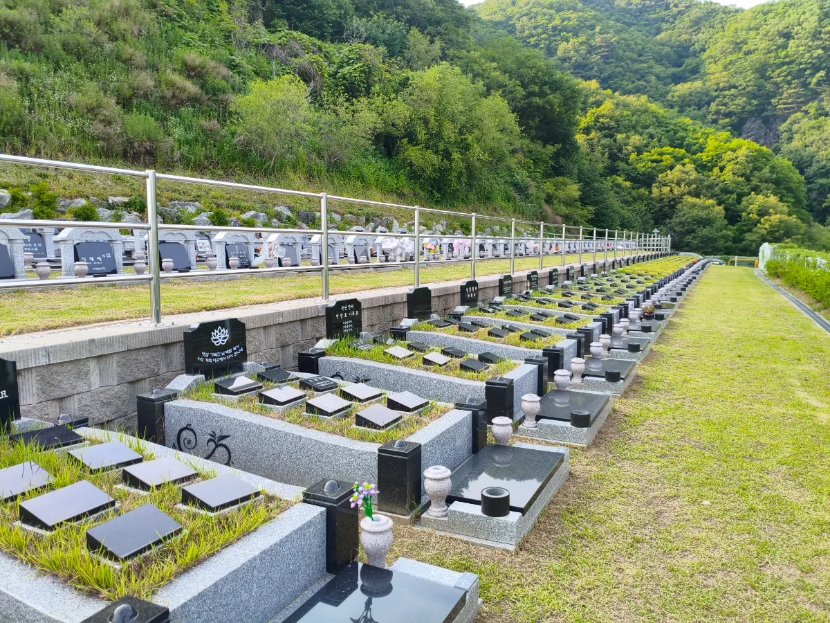 예래원(묘지) 외관